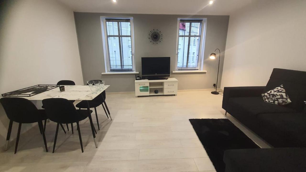 Komfortowy Apartament U Baltazara Appartement Duszniki Zdrój Buitenkant foto